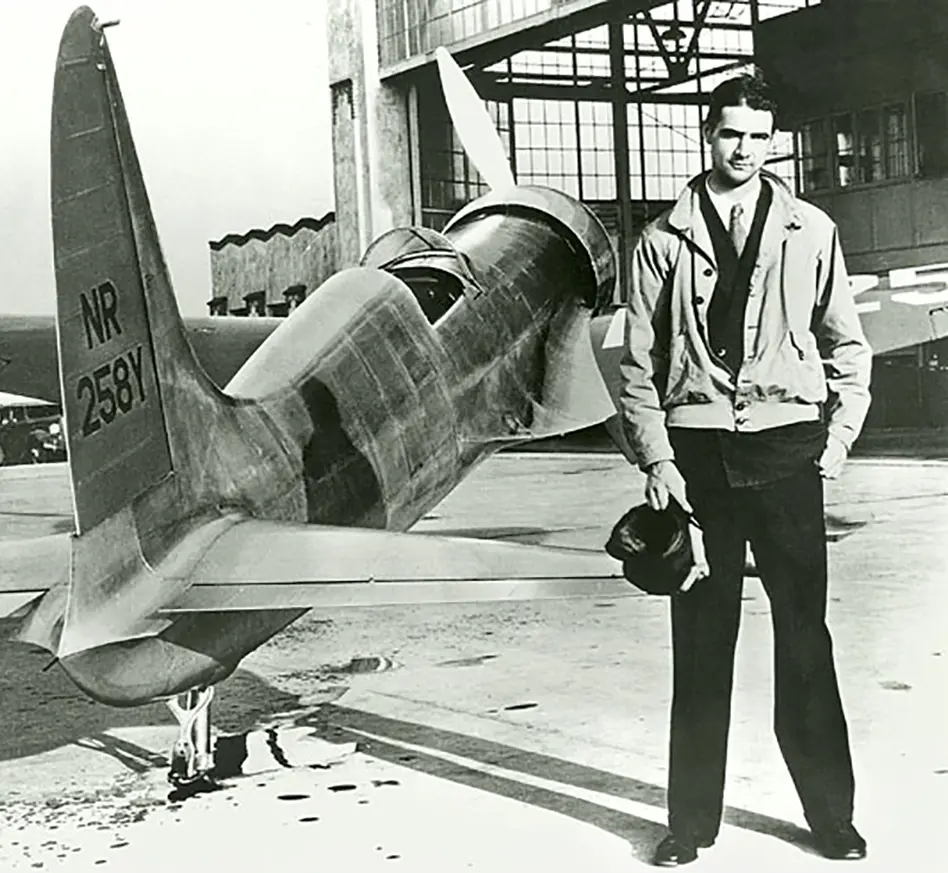 HOWARD HUGHES: OUTER LIMITS HOWARD HUGHES: OUTER LIMITS