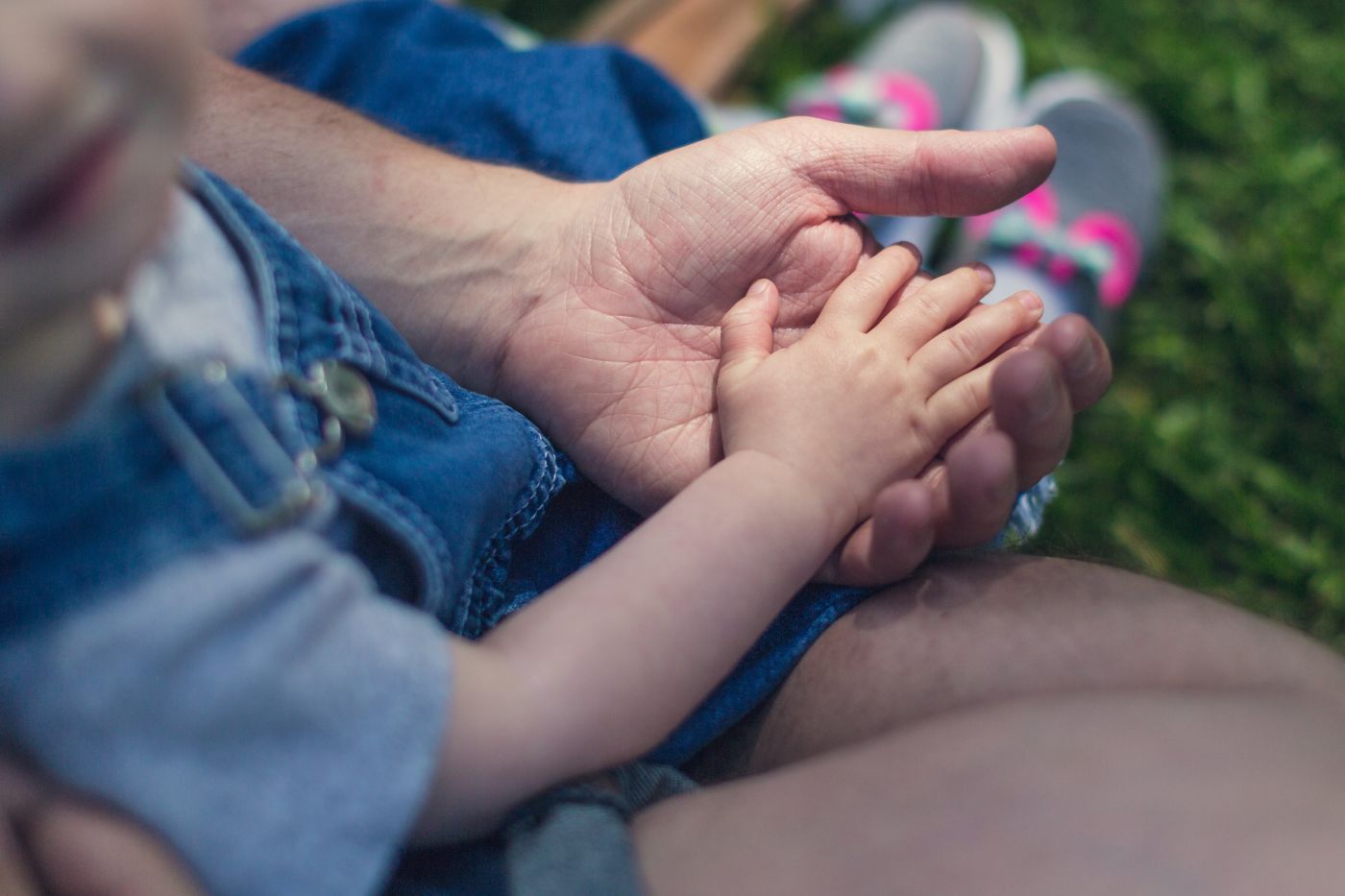 A WORKING PARENT’S GUIDE TO THE CHILD AND DEPENDENT CARE TAX CREDIT A WORKING PARENT’S GUIDE TO THE CHILD AND DEPENDENT CARE TAX CREDIT