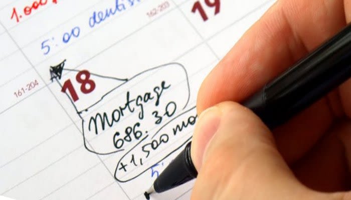 HOW SETTING A SCHEDULE CAN MAKE YOU LESS PRODUCTIVE